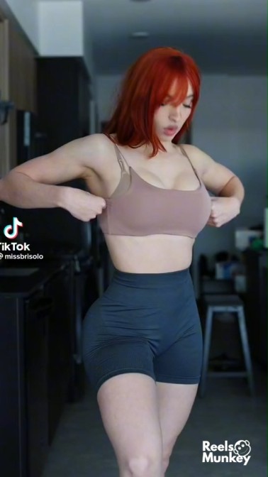 Huge Booty TikTok thot with Hot, delicious body having fun in her posing video