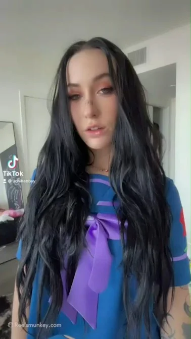 You could not take your eyes when this TikTok Thot shows the naked tidies