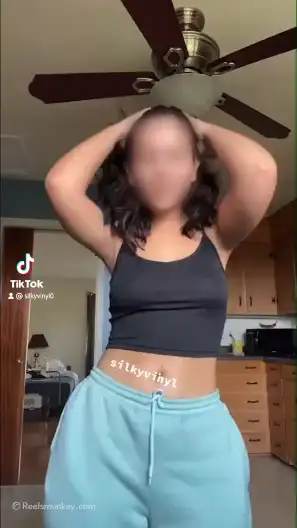 Young curvy girl sweep into this NSFW TikTok